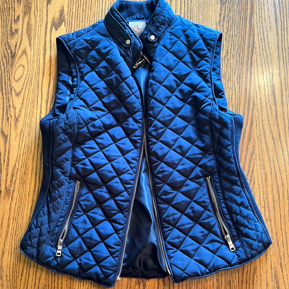 DB NAVY QUILTED VEST